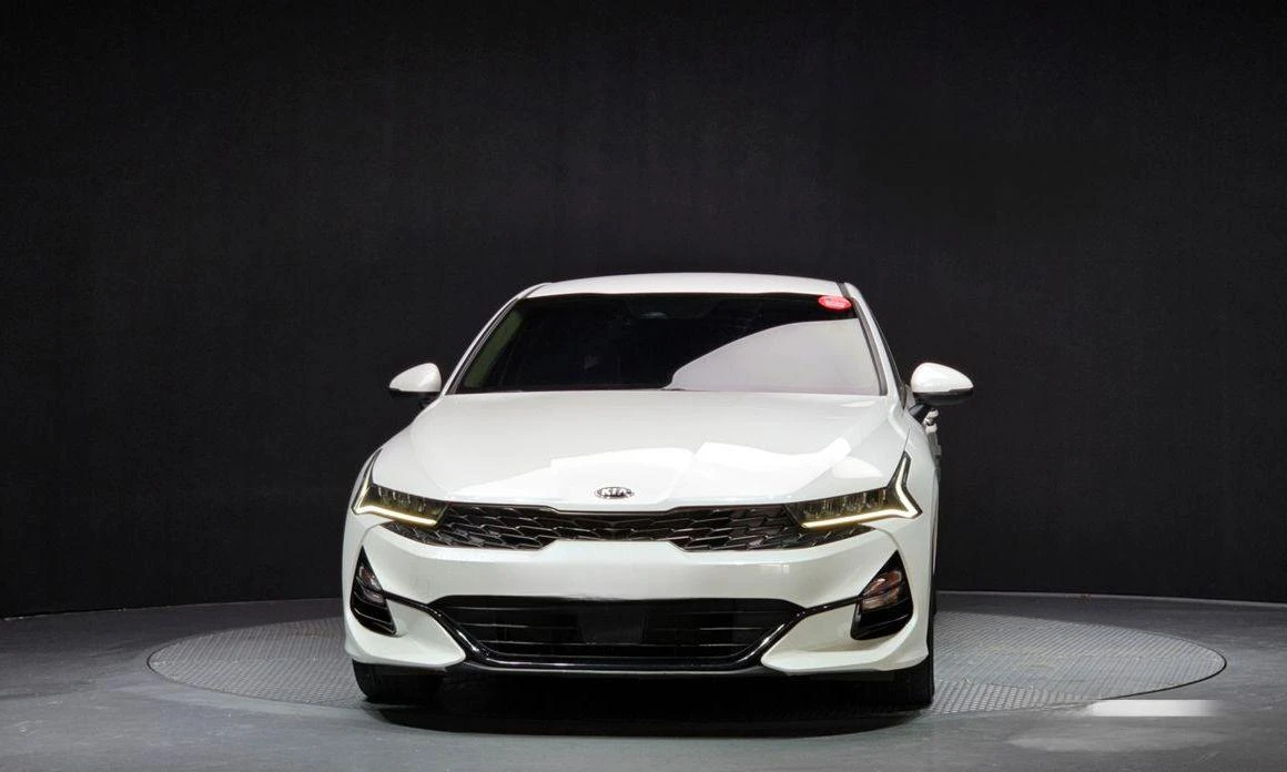 Kia K5 2.0 LPI Trandy * НАЙ-ДОБРА ЦЕНА В БЪЛГАРИЯ*  - изображение 3