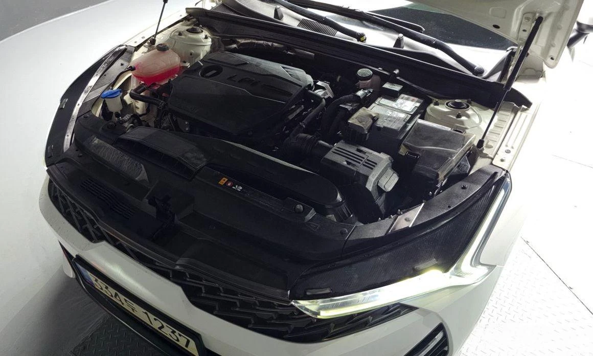 Kia K5 2.0 LPI Trandy * НАЙ-ДОБРА ЦЕНА В БЪЛГАРИЯ*  - изображение 6