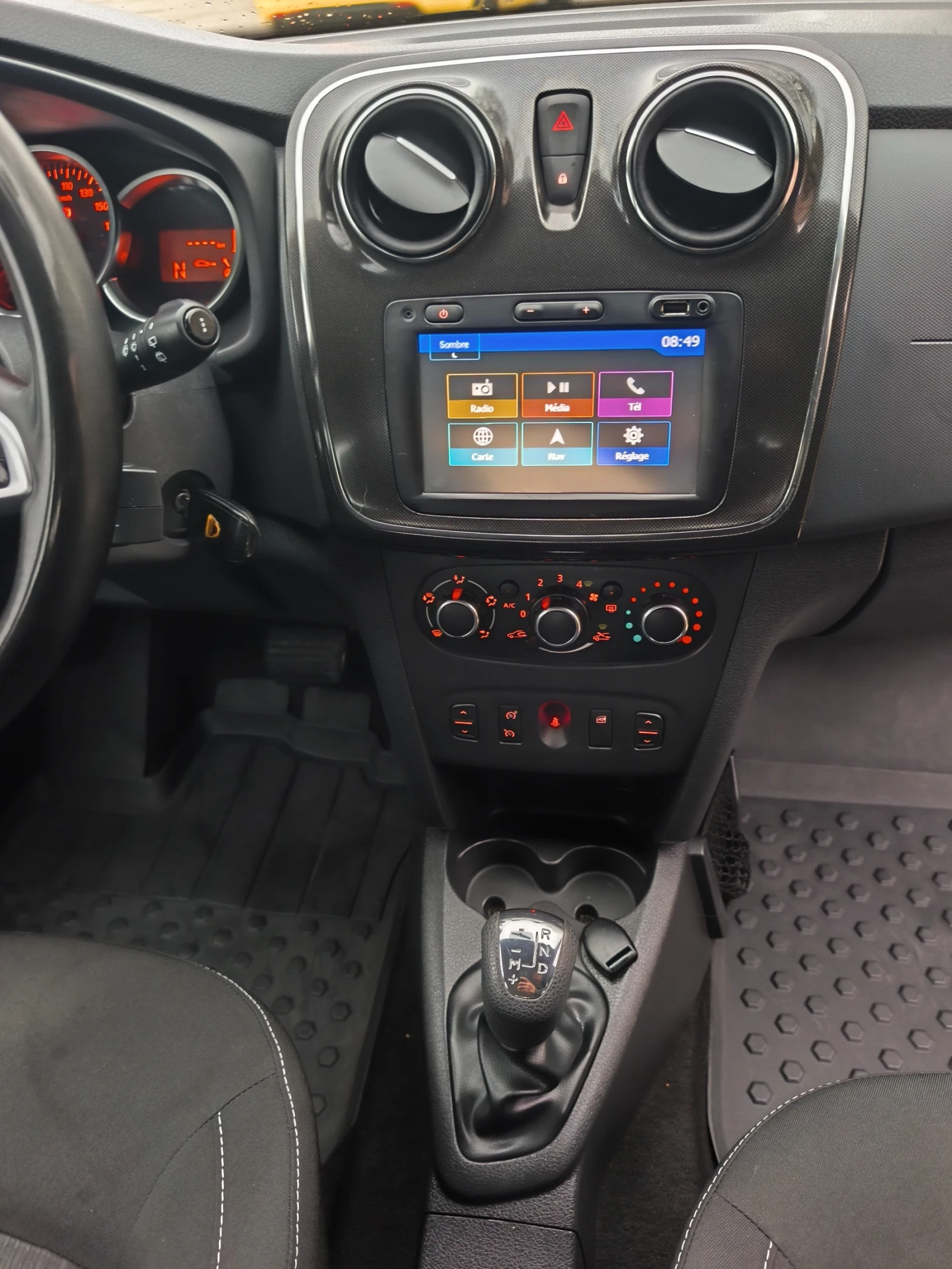 Dacia Sandero 1.5dci90  | Mobile.bg   11