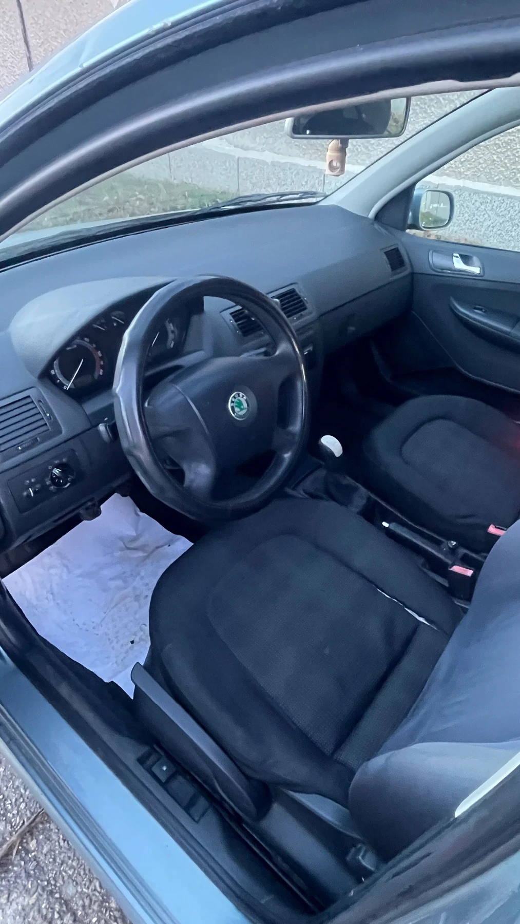 Skoda Fabia 1.4 - изображение 4