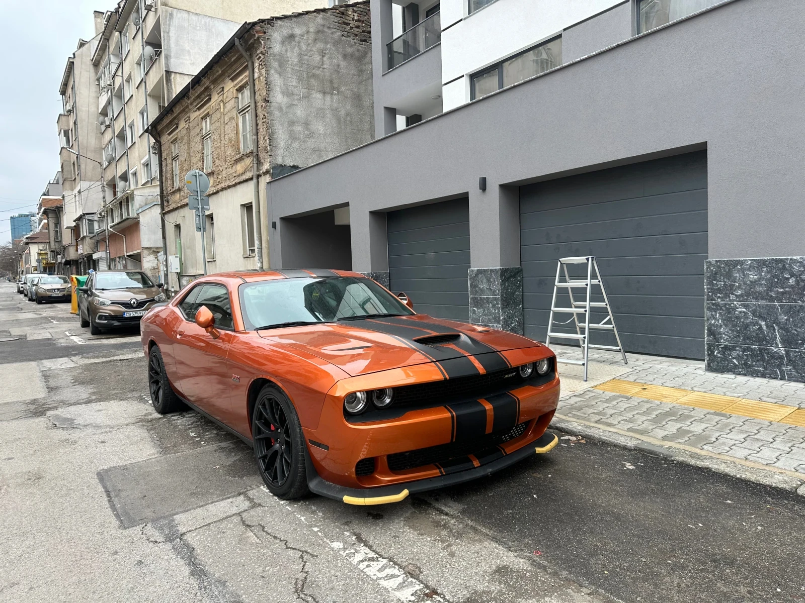 Dodge Challenger SRT8 | Mobile.bg � ����������� 6