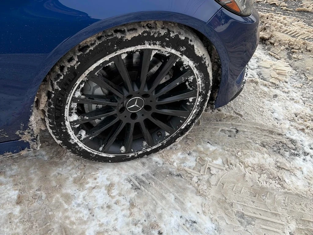 Mercedes-Benz AMG GT C * 43 * CARFAX * БЕЗ ПЪРВОНАЧАЛНА ВНОСКА - изображение 7