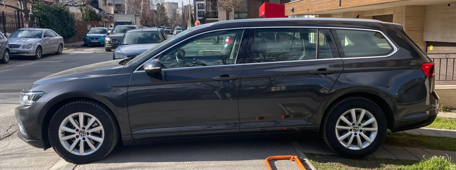 VW Passat 2.0 TDI/150 PS/LED/NAVI/ACC/PDC/CAMERA, снимка 8 - Автомобили и джипове - 53742712