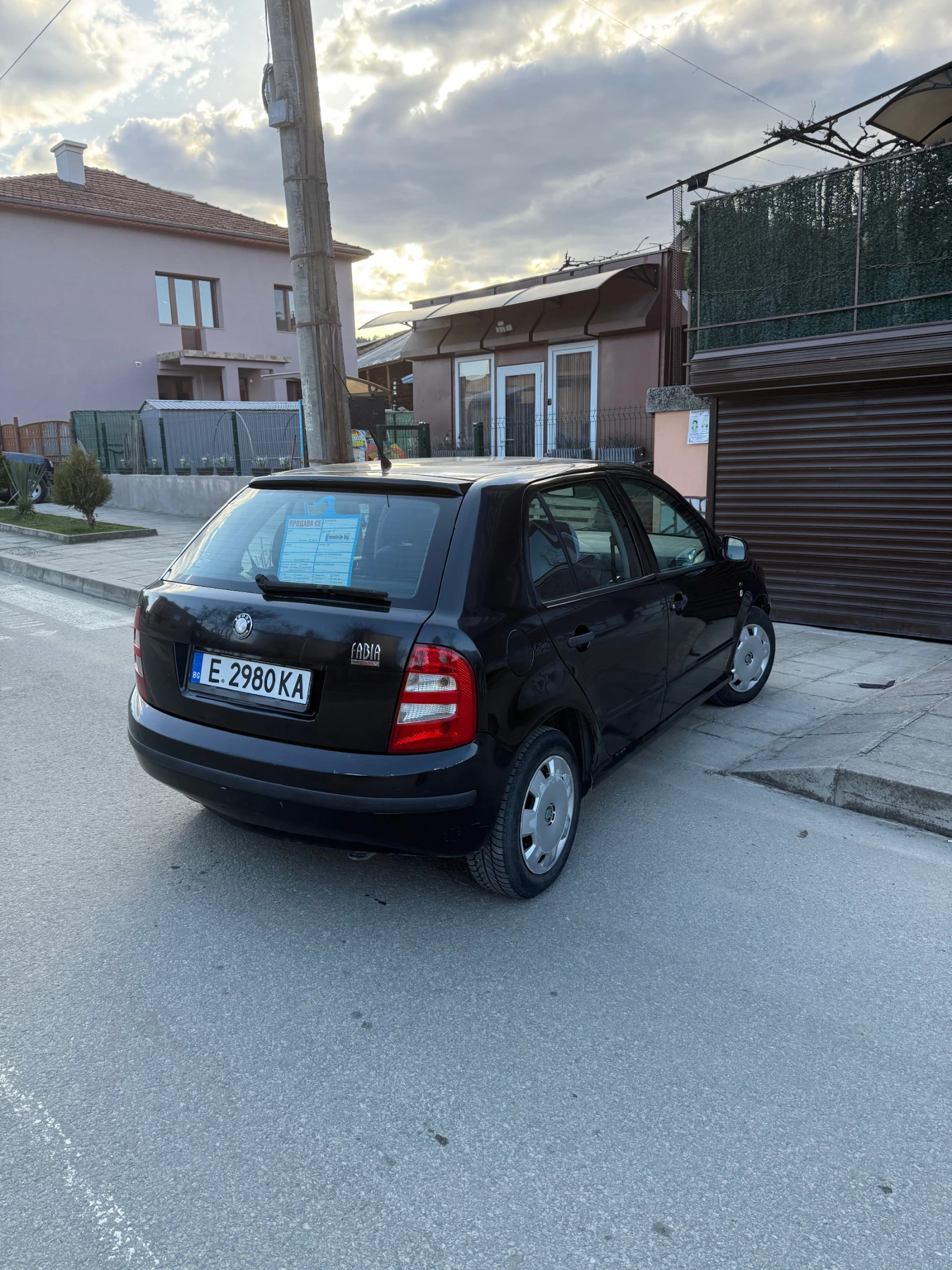 Skoda Fabia, снимка 3 - Автомобили и джипове - 53816433