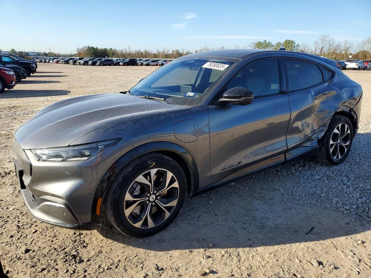 Ford Mustang Mach-E Mach-E Premium, снимка 3 - Автомобили и джипове - 53947256