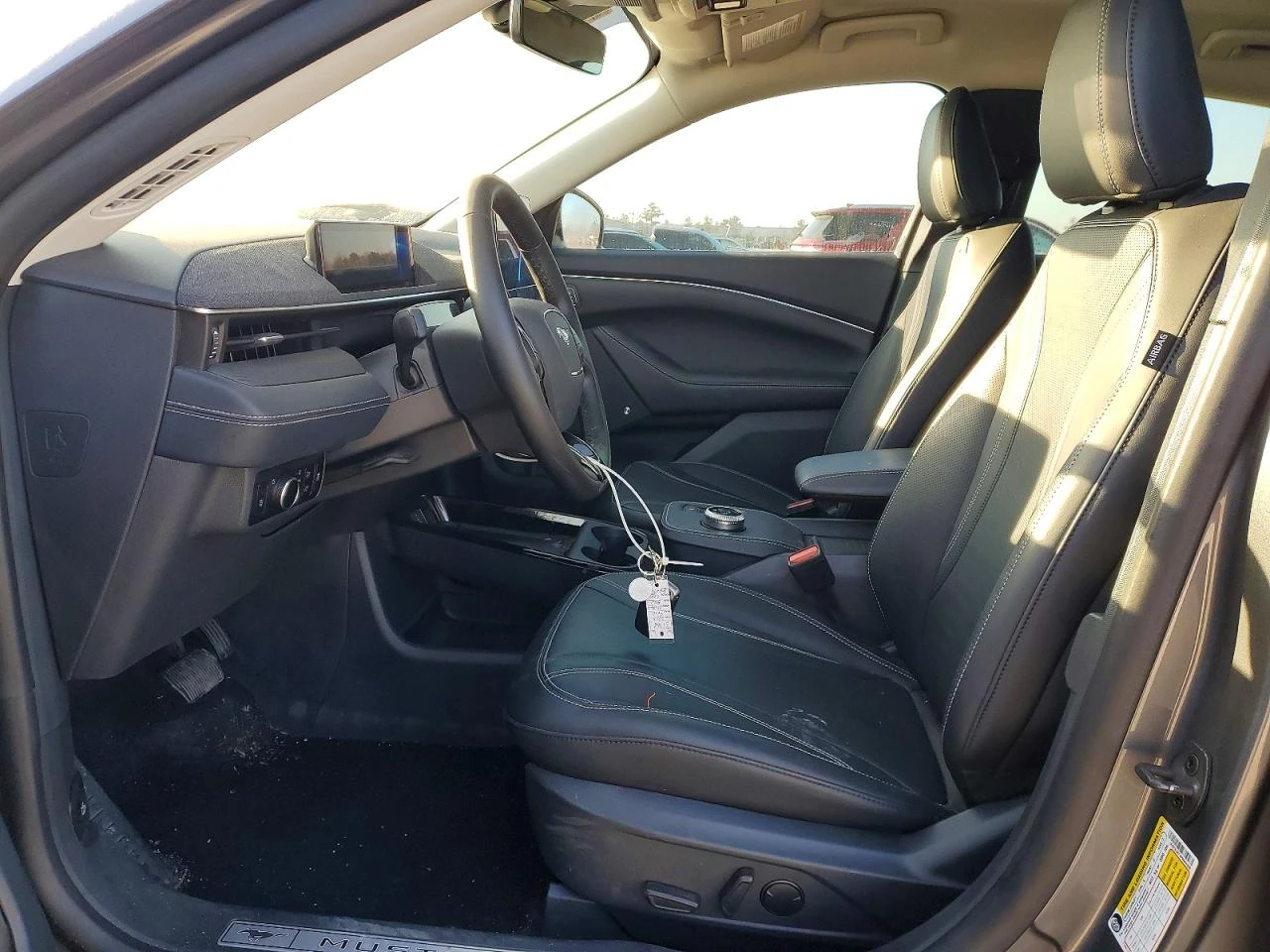 Ford Mustang Mach-E Mach-E Premium, снимка 7 - Автомобили и джипове - 53947256