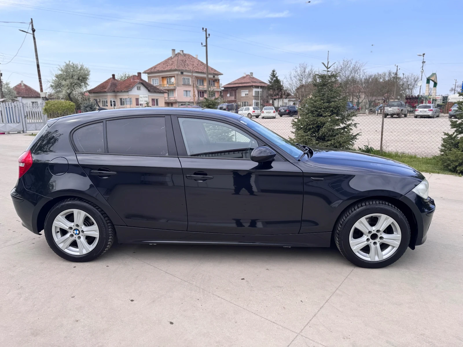 BMW 120 120 D, снимка 2 - Автомобили и джипове - 54210346