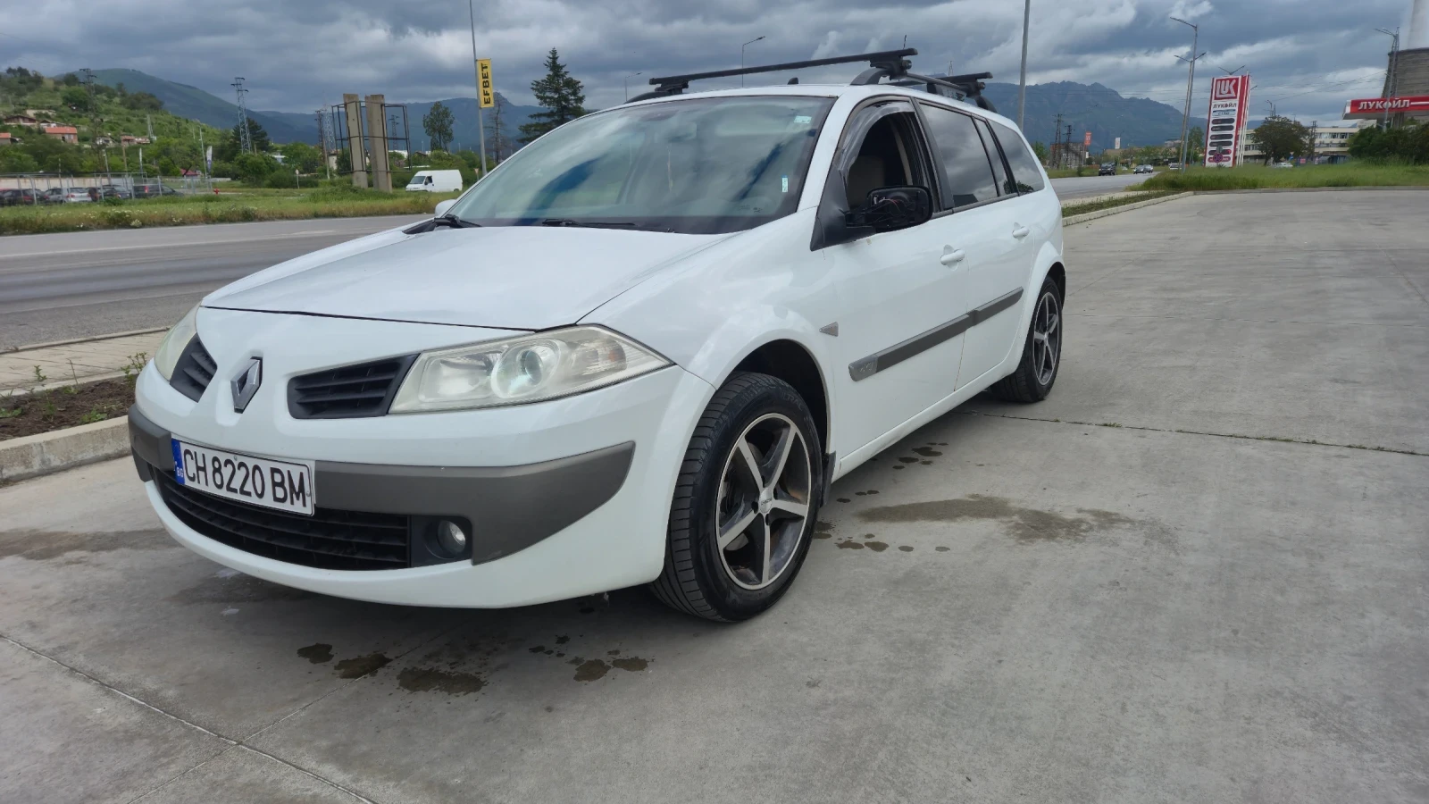 Renault Megane, снимка 2 - Автомобили и джипове - 54490279