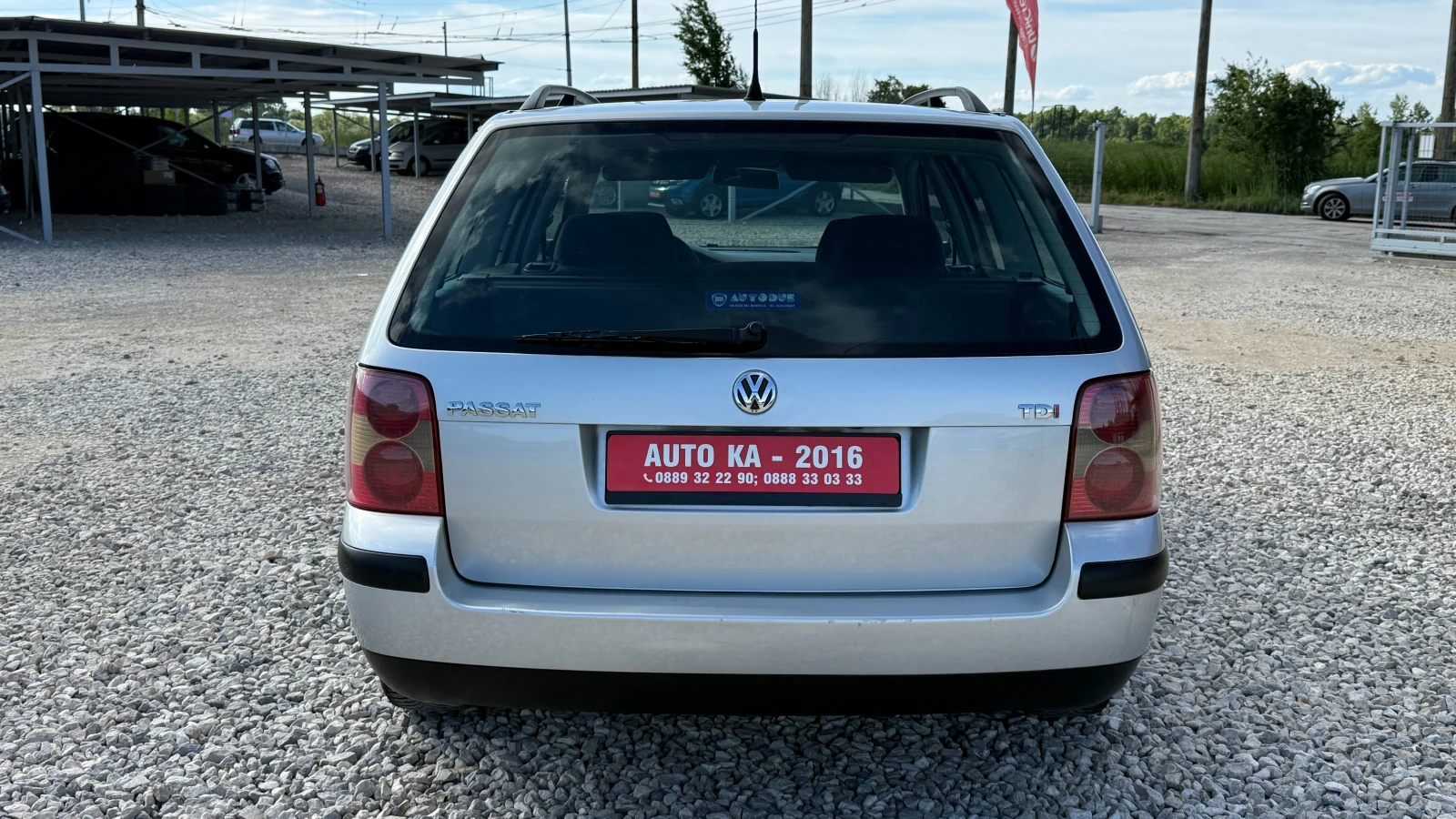 VW Passat 1.9TDI-101кс-195000км/НОВ ВНОС ОТ ИТАЛИЯ, снимка 5 - Автомобили и джипове - 54542191