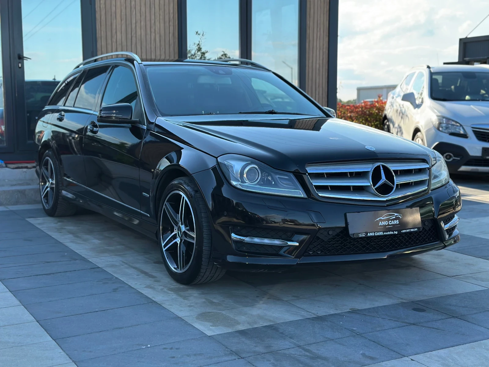 Mercedes-Benz C 220 * AMG Line* Facelift* 170к.с.* , снимка 2 - Автомобили и джипове - 54568107