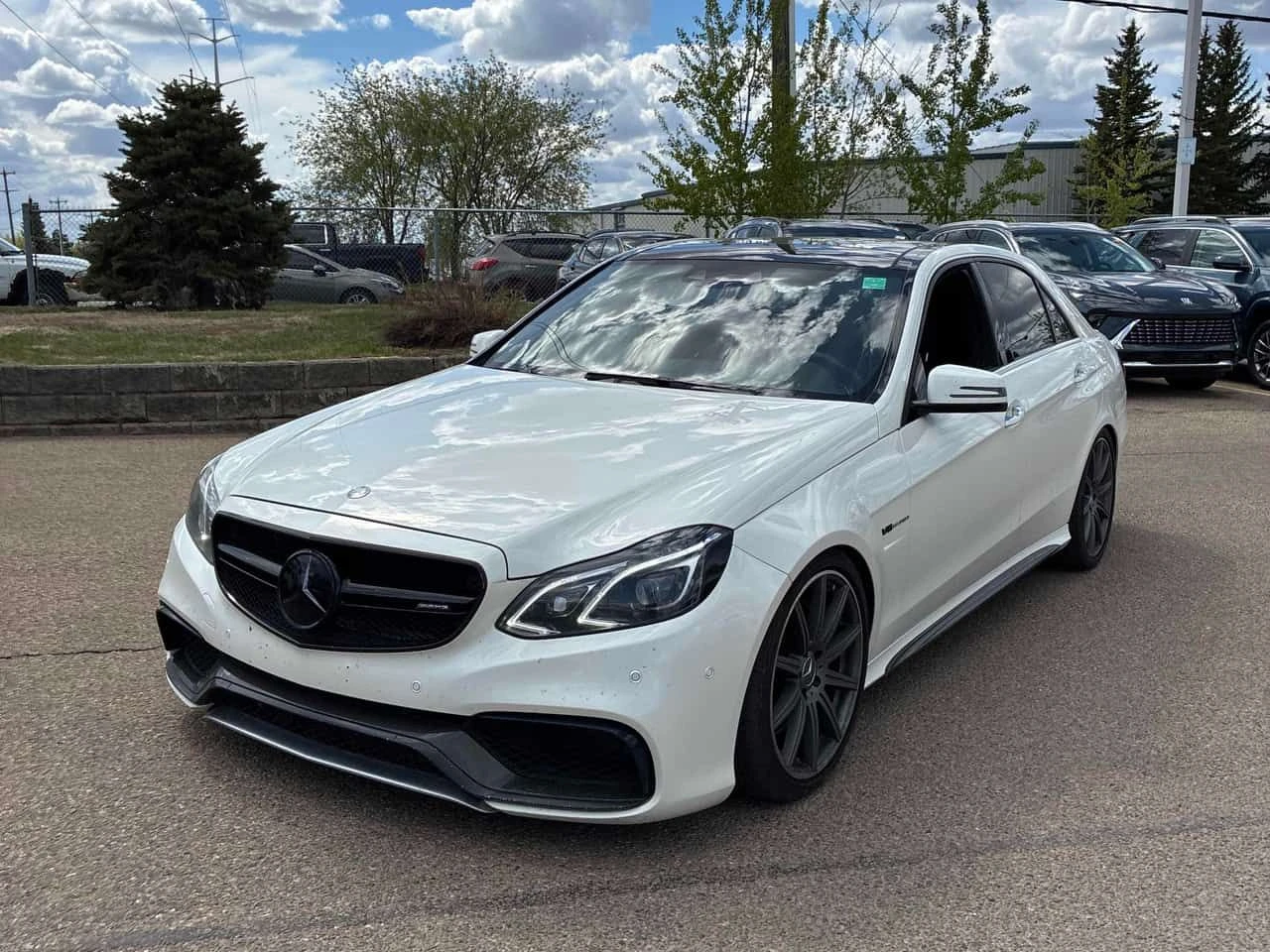 Mercedes-Benz E 63 AMG АВТОКРЕДИТ БЕЗ ПЪРВОНАЧАЛНА ВНОСКА