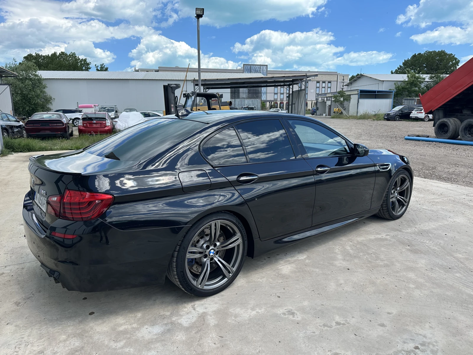 BMW M5 Competition, снимка 5 - Автомобили и джипове - 54713306
