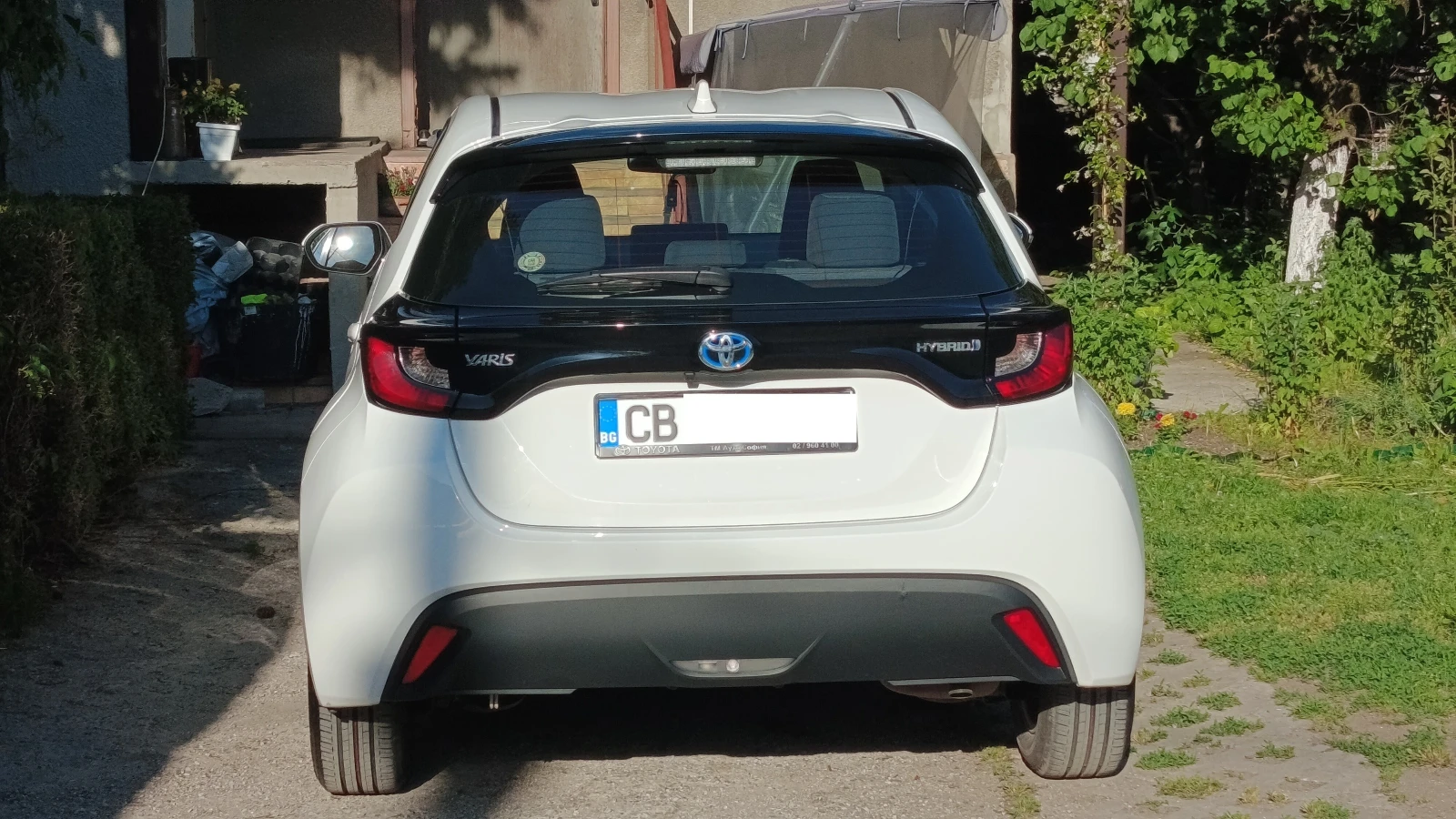 Toyota Yaris Chic, снимка 7 - Автомобили и джипове - 54724966