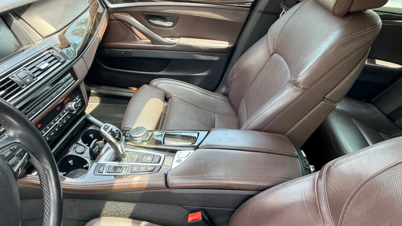 BMW 530 Xd F11 LCI LUXORY, снимка 9 - Автомобили и джипове - 54772746