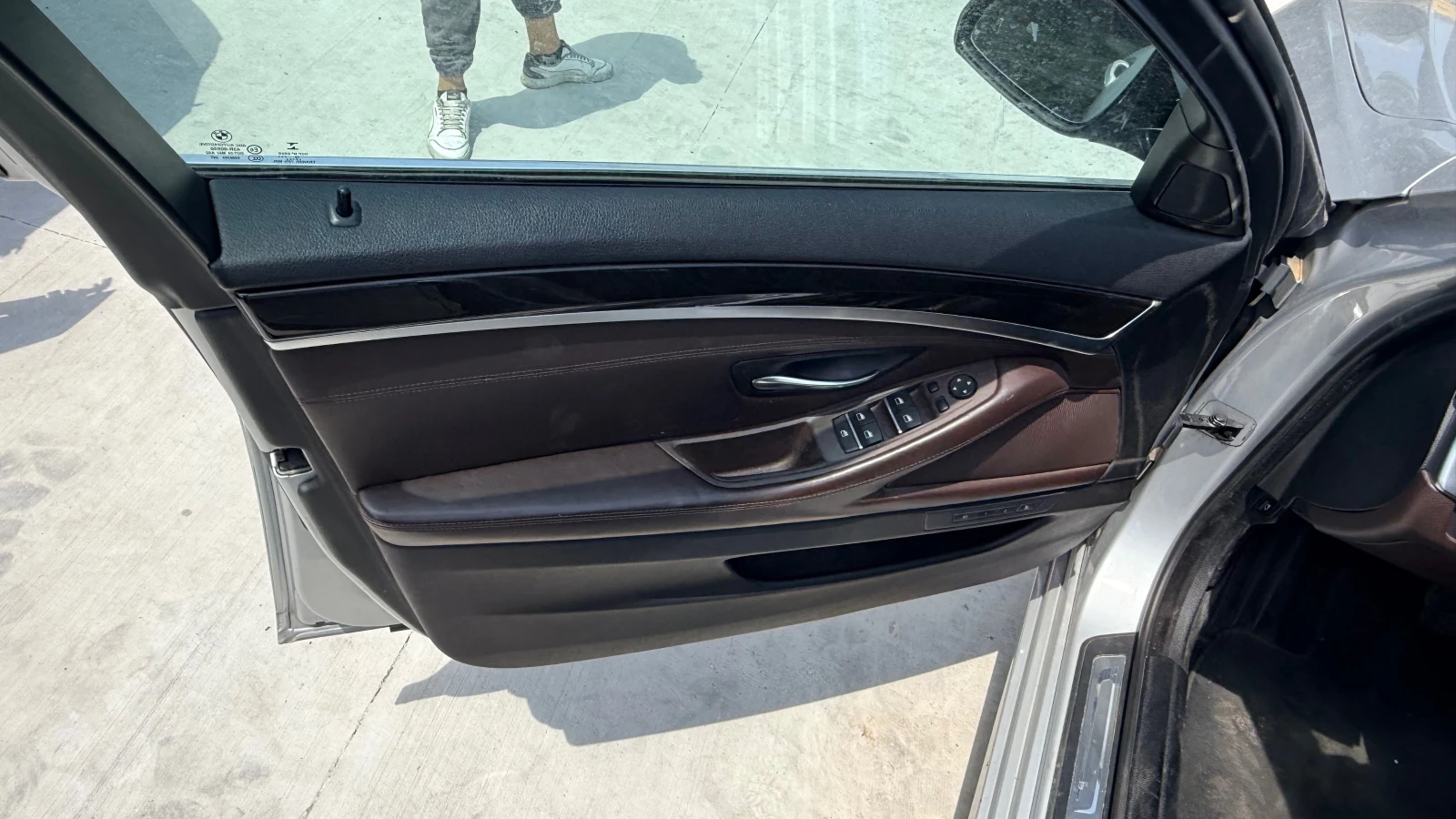 BMW 530 Xd F11 LCI LUXORY, снимка 17 - Автомобили и джипове - 54772746