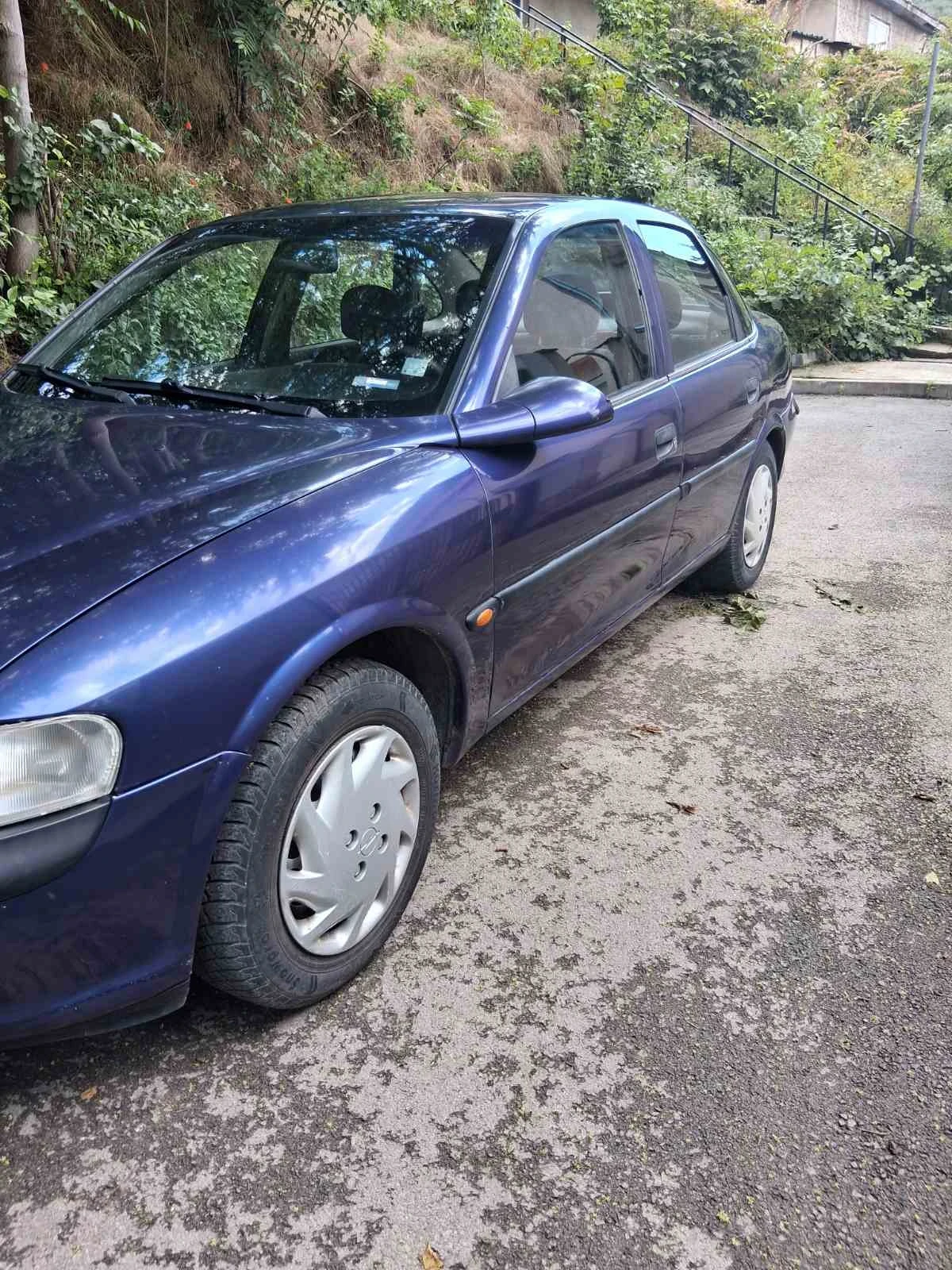 Opel Vectra, снимка 2 - Автомобили и джипове - 54890750