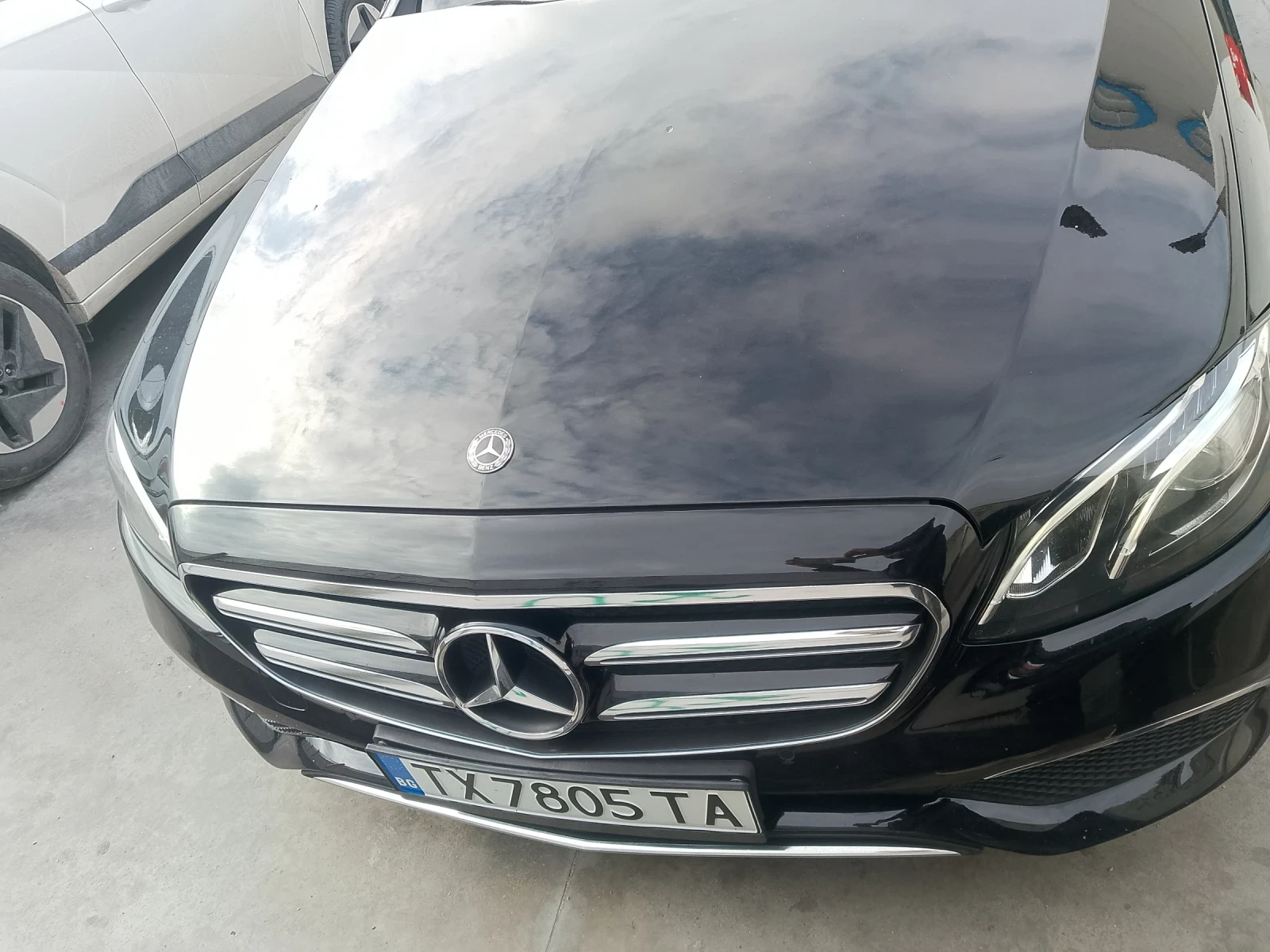 Mercedes-Benz E 220