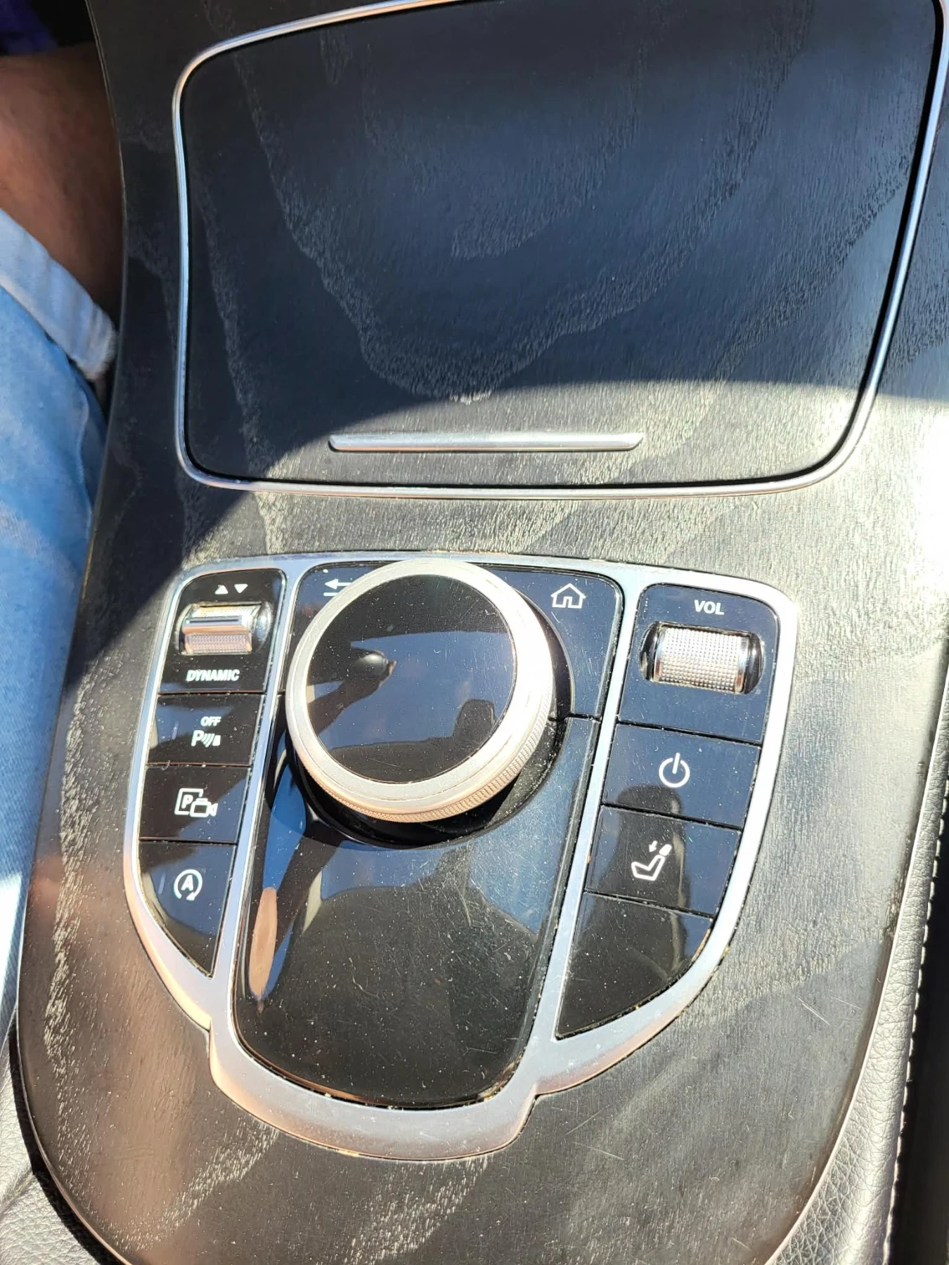Mercedes-Benz E 220, снимка 2 - Автомобили и джипове - 55223959