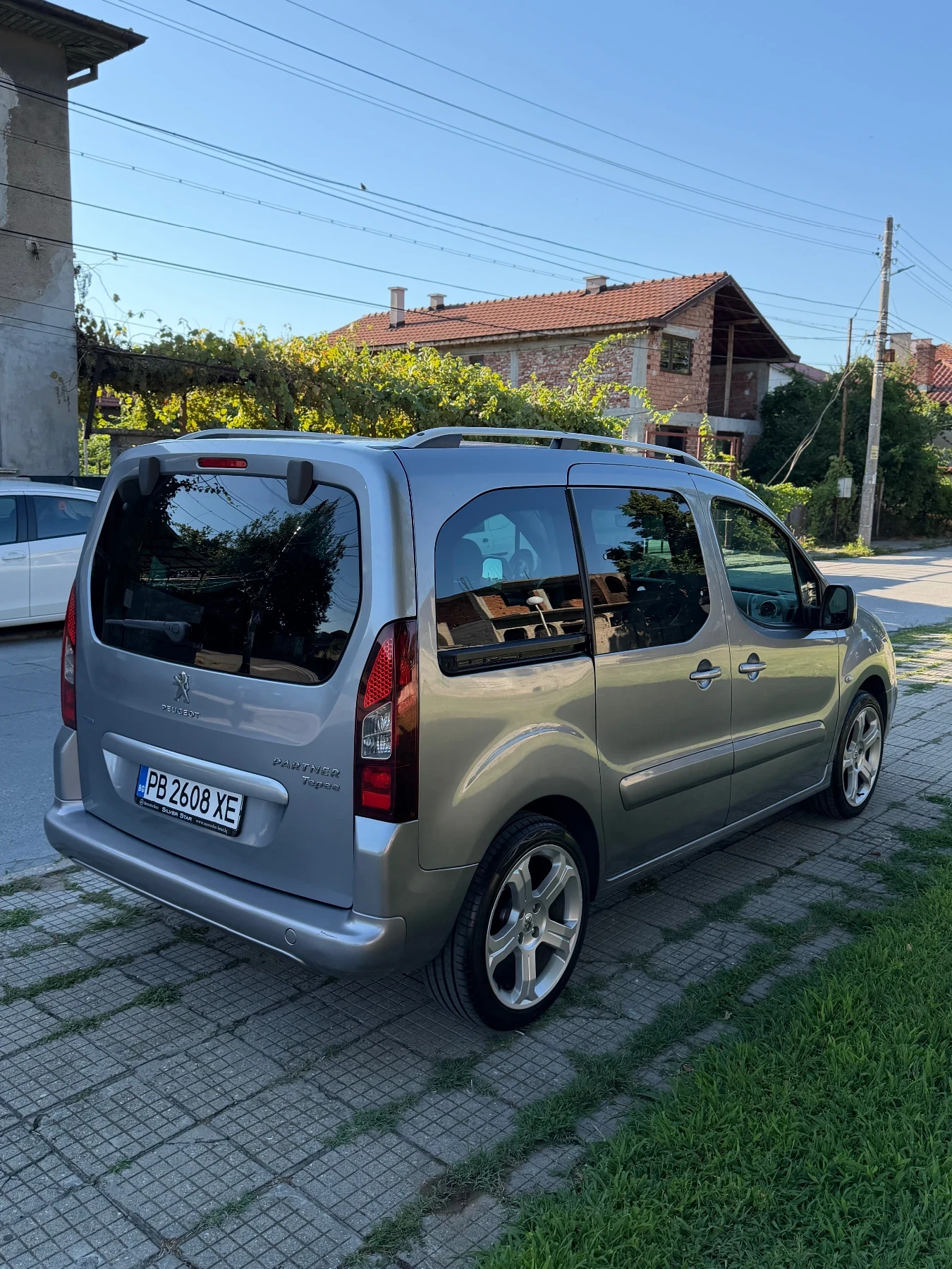 Peugeot Partner 1.6HDI FACELIFT, снимка 5 - Автомобили и джипове - 55238644