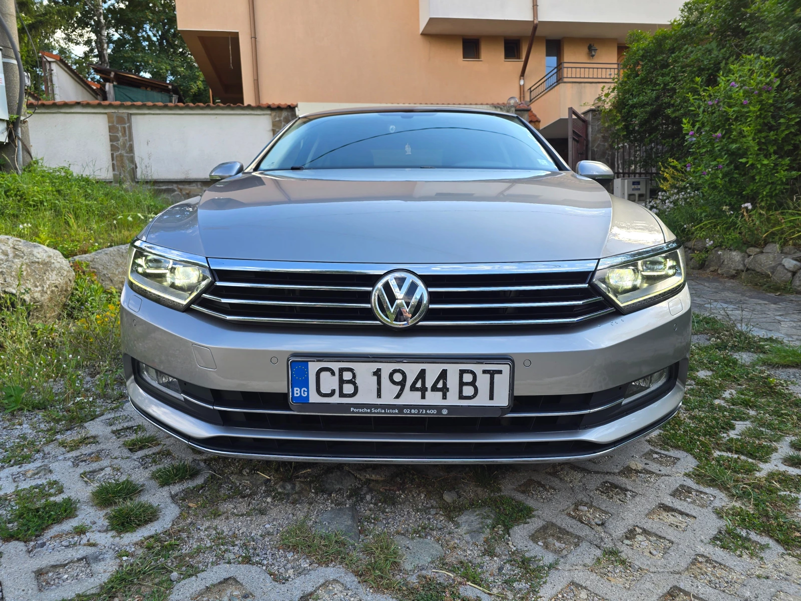 VW Passat Highline, снимка 17 - Автомобили и джипове - 55559247