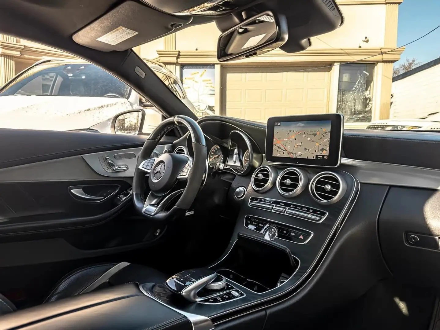Mercedes-Benz C 63 AMG S COUPE BURMESTER ЦЕНА ДО БЪЛГАРИЯ АВТОКРЕДИТ, снимка 15 - Автомобили и джипове - 55559349