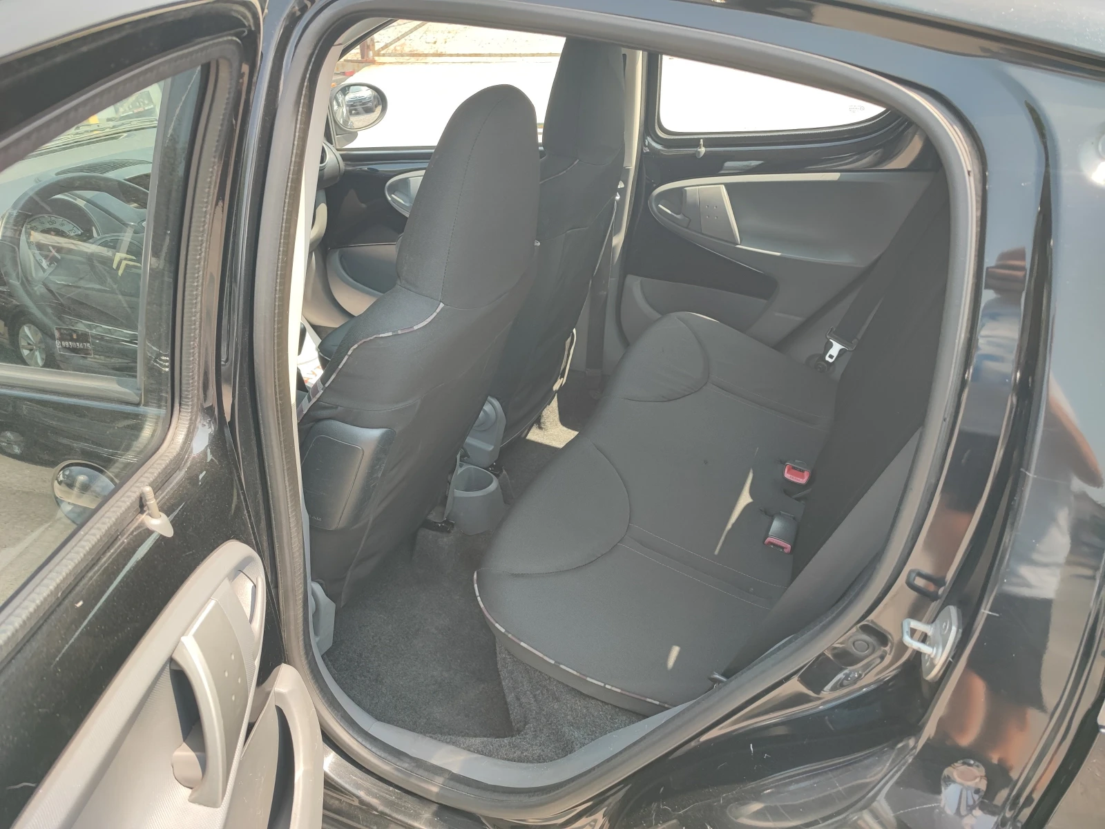 Citroen C1 1.0 - 68ks - КЛИМАТИК , снимка 16 - Автомобили и джипове - 55704658