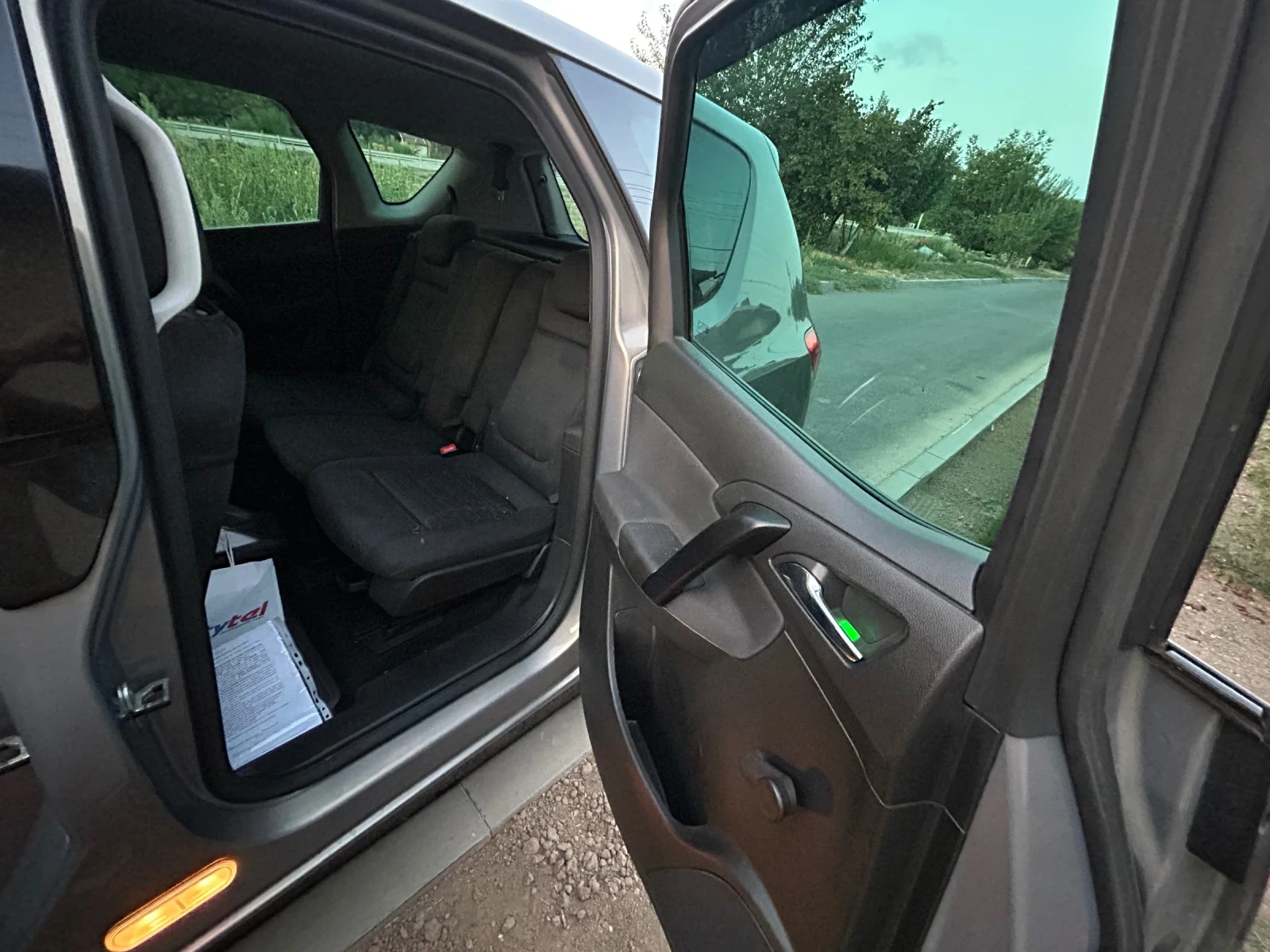 Opel Meriva 1.4 Turbo, снимка 8 - Автомобили и джипове - 55715714