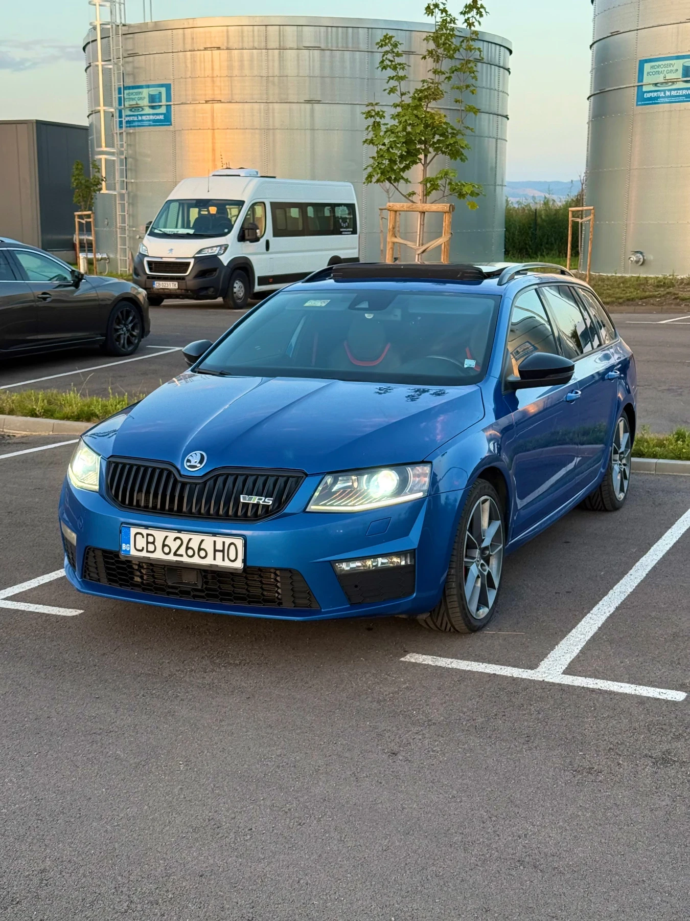Skoda Octavia 2.0 TDI VRS 184к.с ПАНОРАМА ДИСТРОНИК CANTON