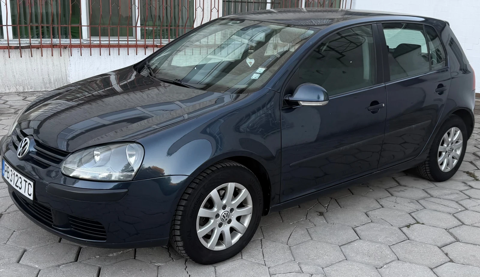 VW Golf 1.9 TDI  -  ВКС, снимка 3 - Автомобили и джипове - 56349543