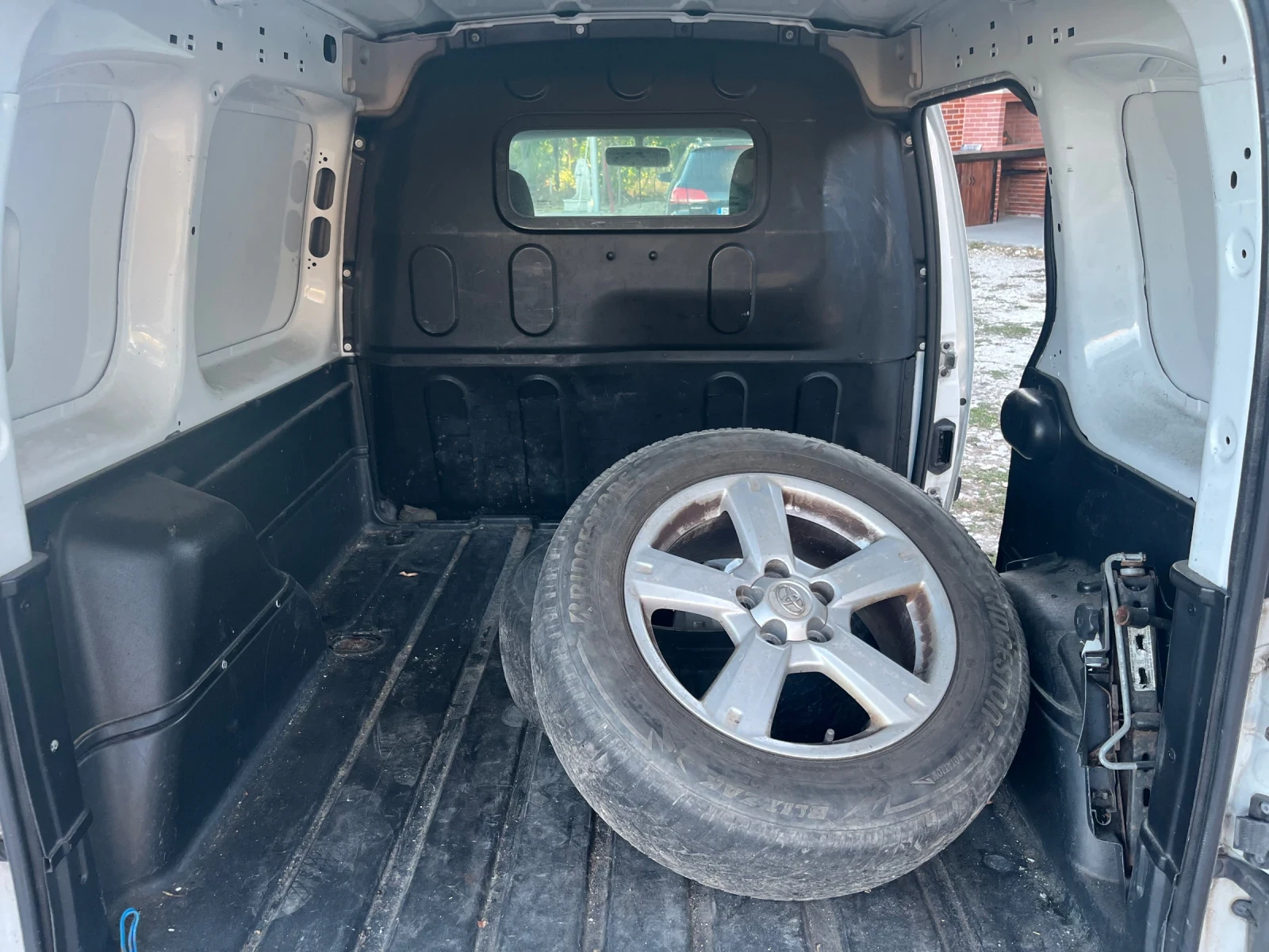 Renault Kangoo 1.5DCI КЛИМА, снимка 10 - Автомобили и джипове - 56356143