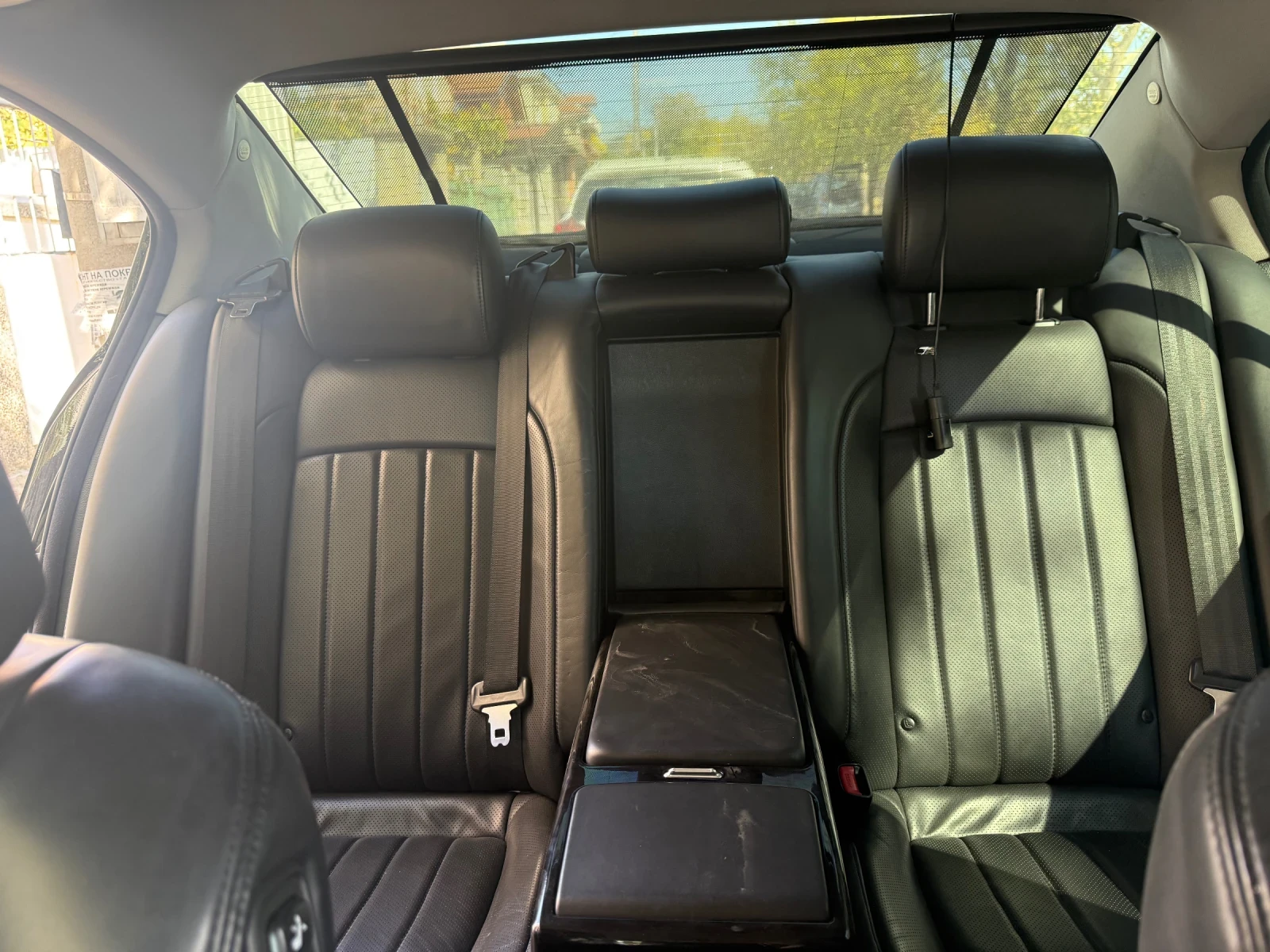 Hyundai Genesis, снимка 7 - Автомобили и джипове - 56452241
