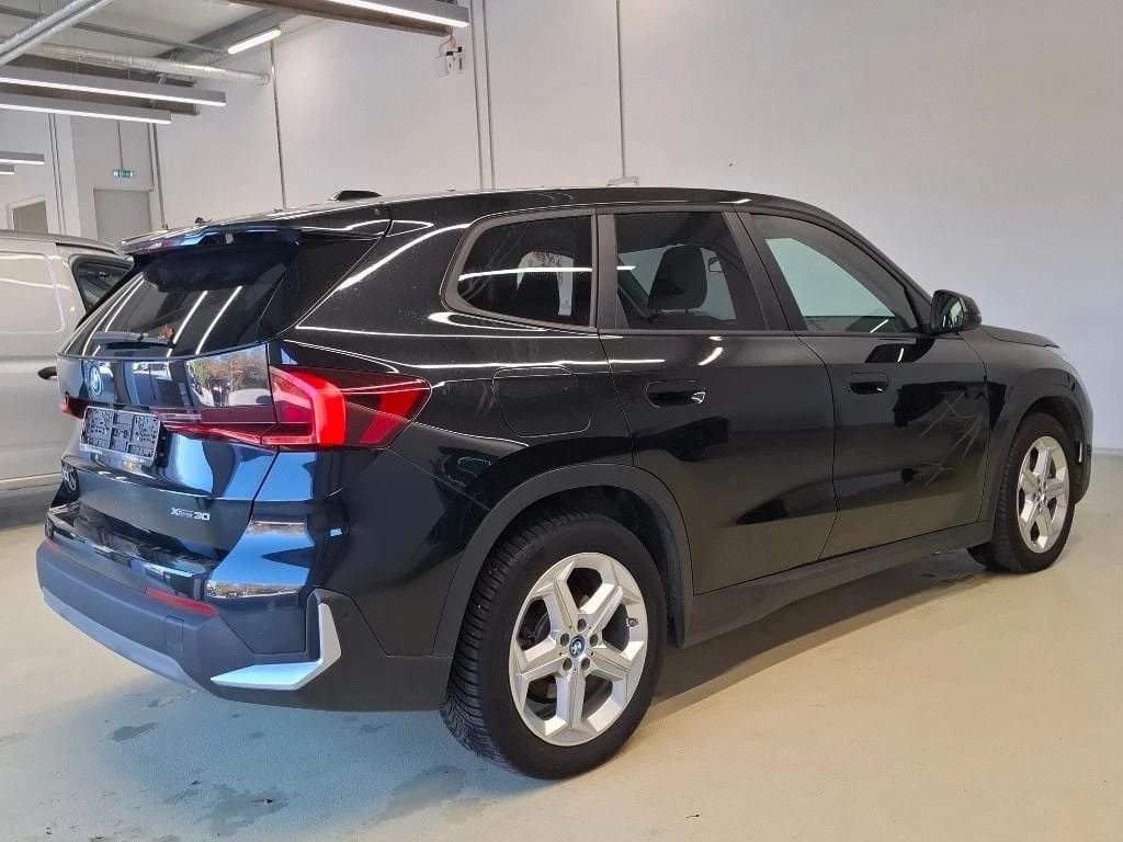 BMW iX1 xDrive30 LED Navi 95.6% SoH | Mobile.bg � ����������� 3