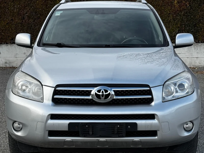 Toyota Rav4 2.2D4D/KEYLESS/ИТАЛИЯ, снимка 8 - Автомобили и джипове - 48415067