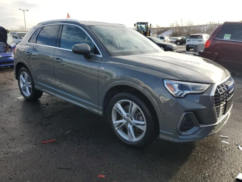 Audi Q3, снимка 6 - Автомобили и джипове - 49304680