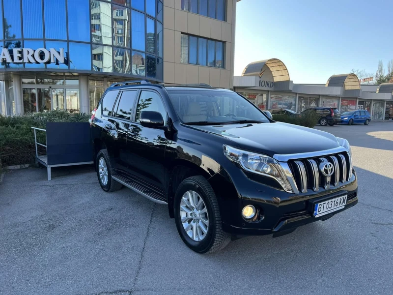 Toyota Land cruiser 2.8 D-4D, снимка 7 - Автомобили и джипове - 49639627