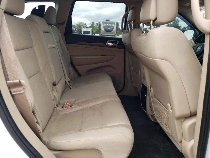 Jeep Grand cherokee 3.6i LAREDO - Топ състояние - АвтоКредит, снимка 10 - Автомобили и джипове - 52859826