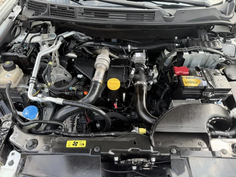Nissan Qashqai ПЕРФЕКТНА ! , снимка 13 - Автомобили и джипове - 53187839