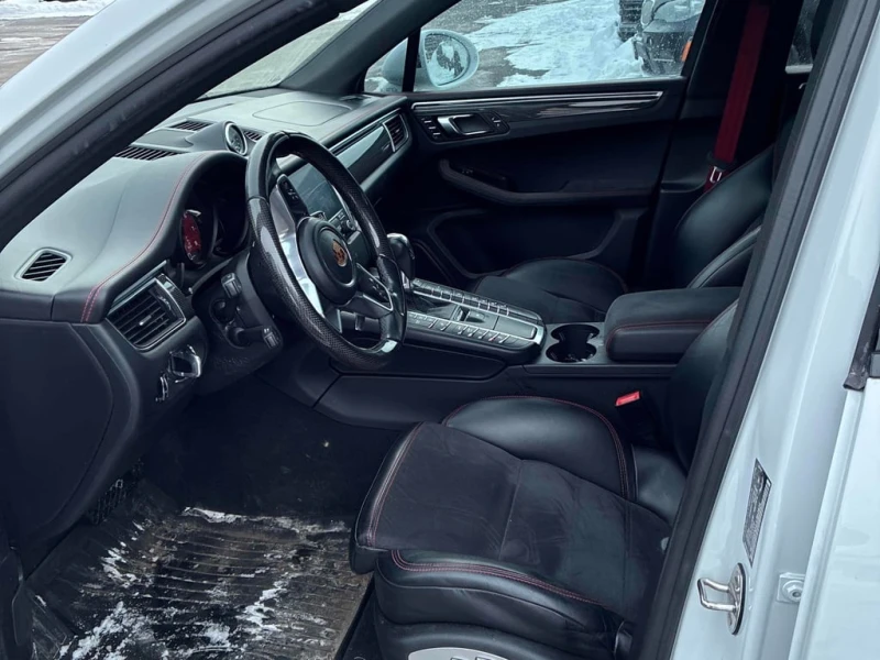 Porsche Macan GTS  CARFAX, снимка 5 - Автомобили и джипове - 53393054