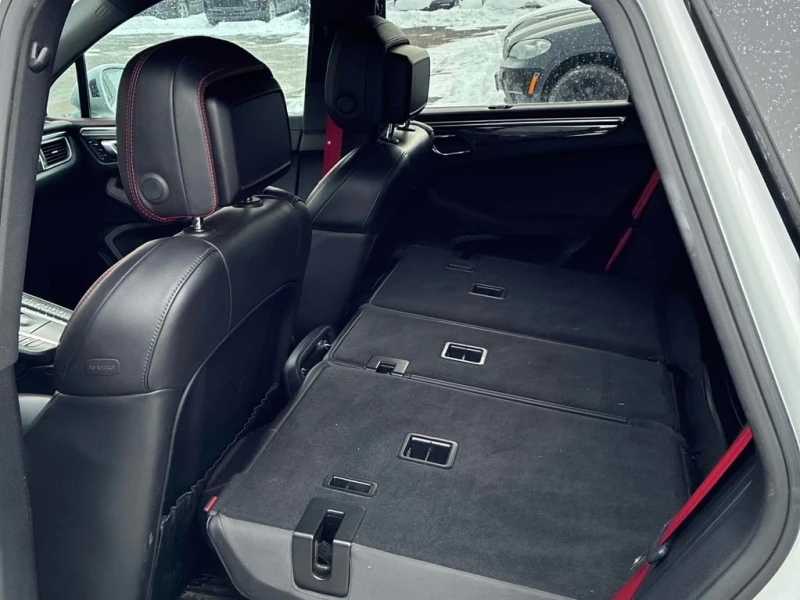 Porsche Macan GTS  CARFAX, снимка 12 - Автомобили и джипове - 53393054