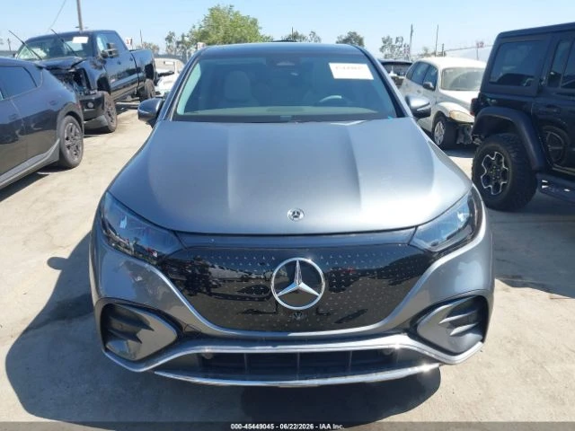 Mercedes-Benz EQE 350+ * ПОДГРЕВ* ОБДУХВАНЕ* ПАНО* 360* , снимка 12 - Автомобили и джипове - 55593956