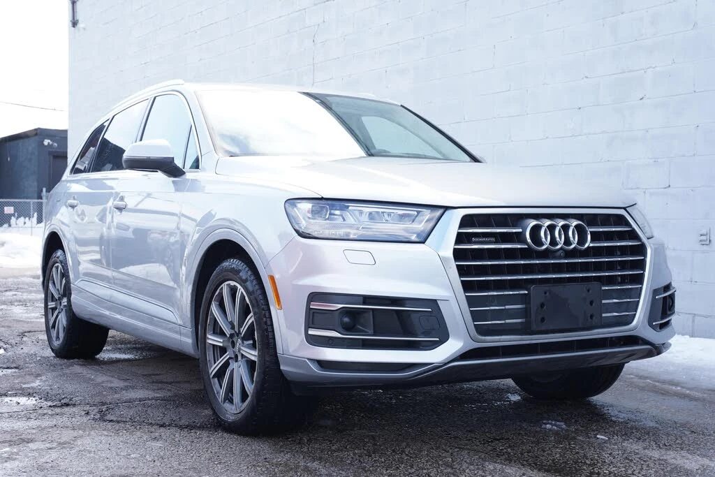 Audi Q7, снимка 3 - Автомобили и джипове - 53711699