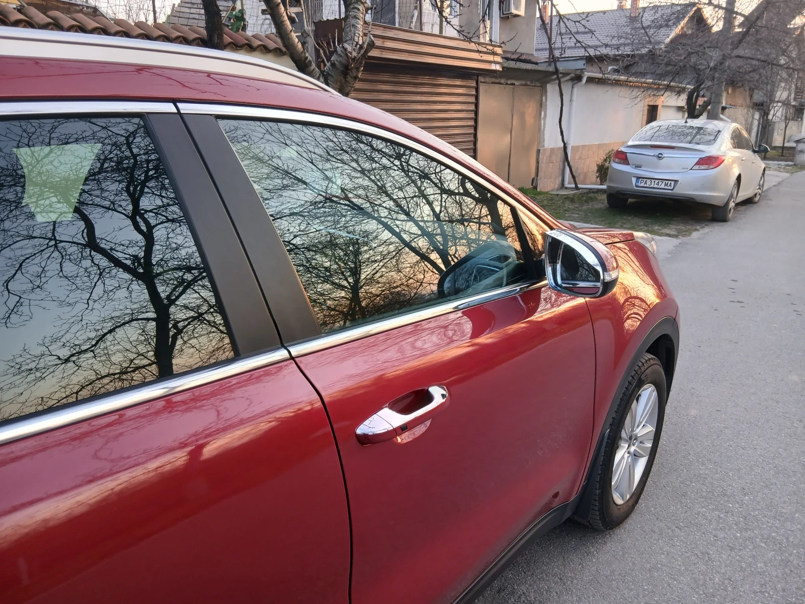 Kia Sportage От България, снимка 10 - Автомобили и джипове - 53863730