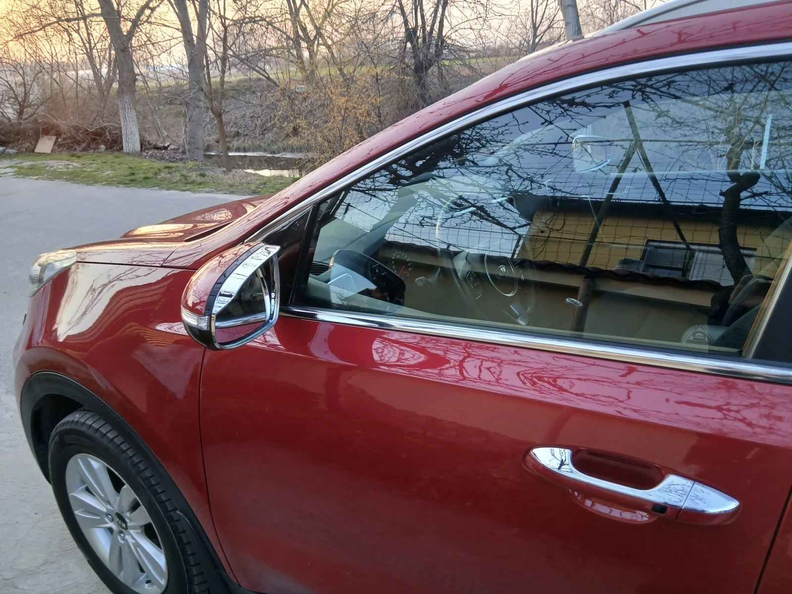 Kia Sportage От България, снимка 9 - Автомобили и джипове - 53863730