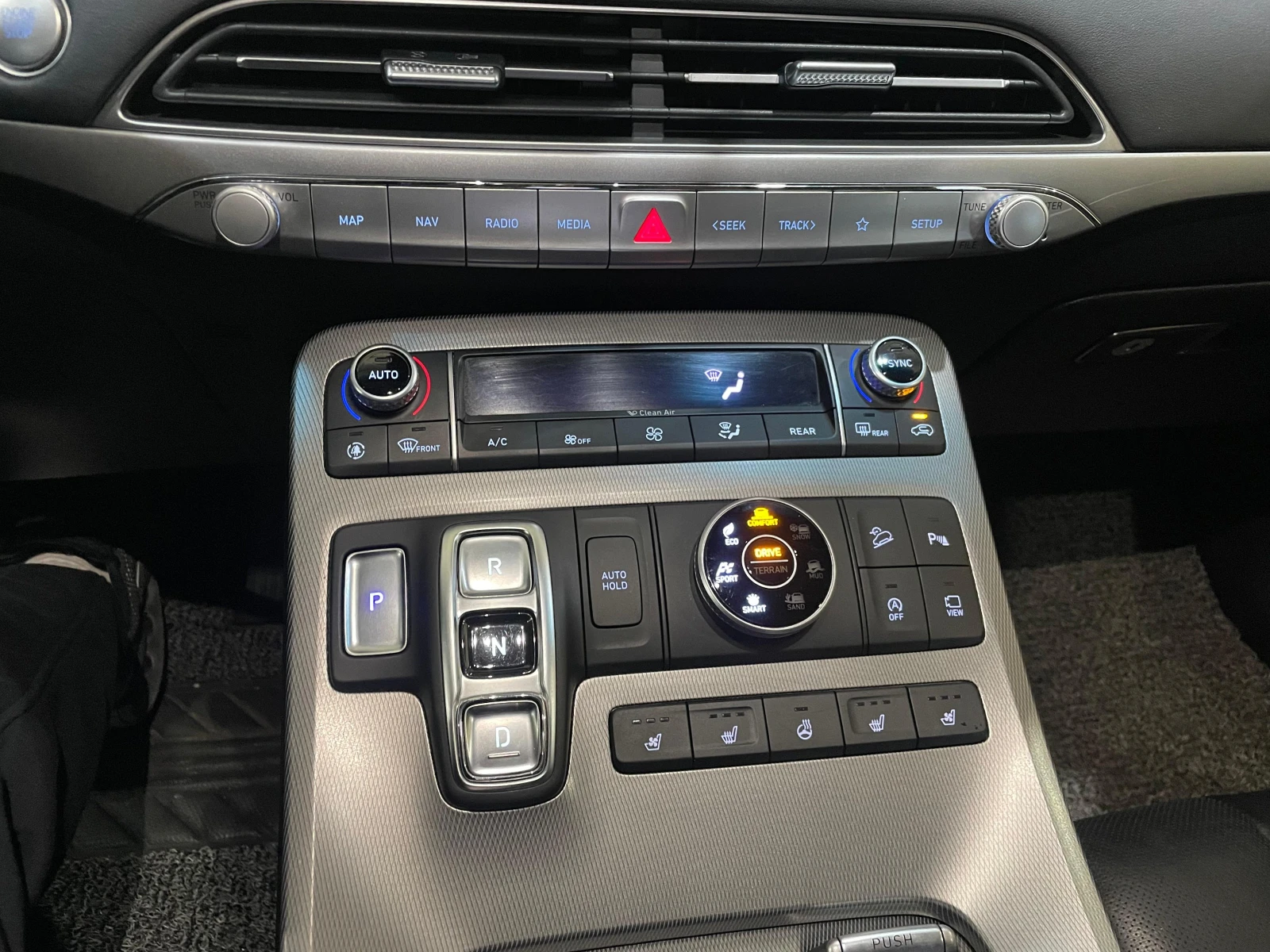 Hyundai Palisade 2.2D ! 4WD ! 6+ 1 ! Prestige !, снимка 17 - Автомобили и джипове - 54134826