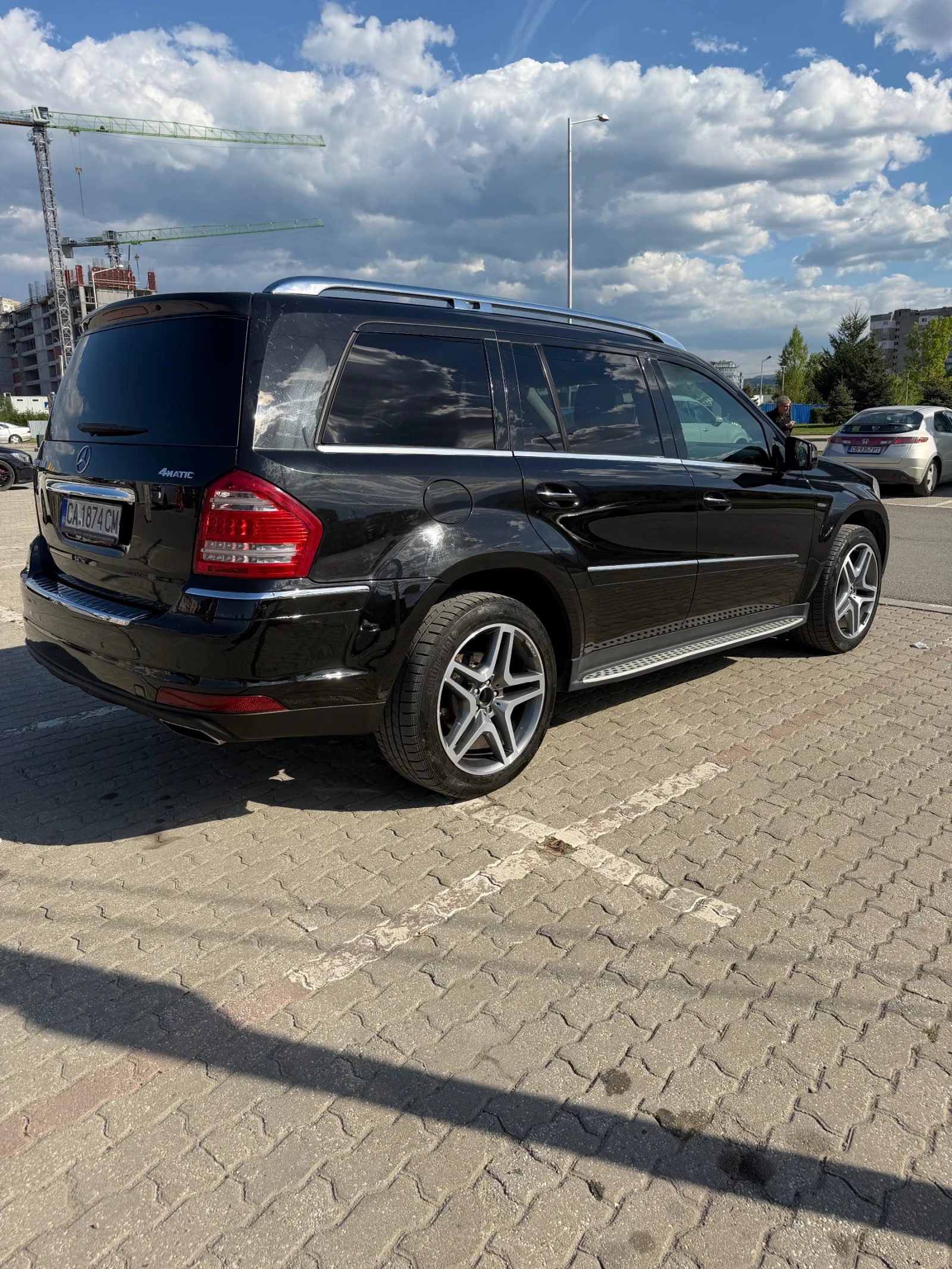 Mercedes-Benz GL 350 Силвър Стар, снимка 2 - Автомобили и джипове - 54461790