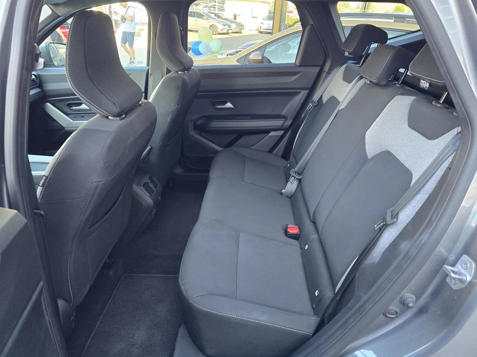 Dacia Bigster 1.8 TCe 110hp Hybrid | Mobile.bg � ����������� 16