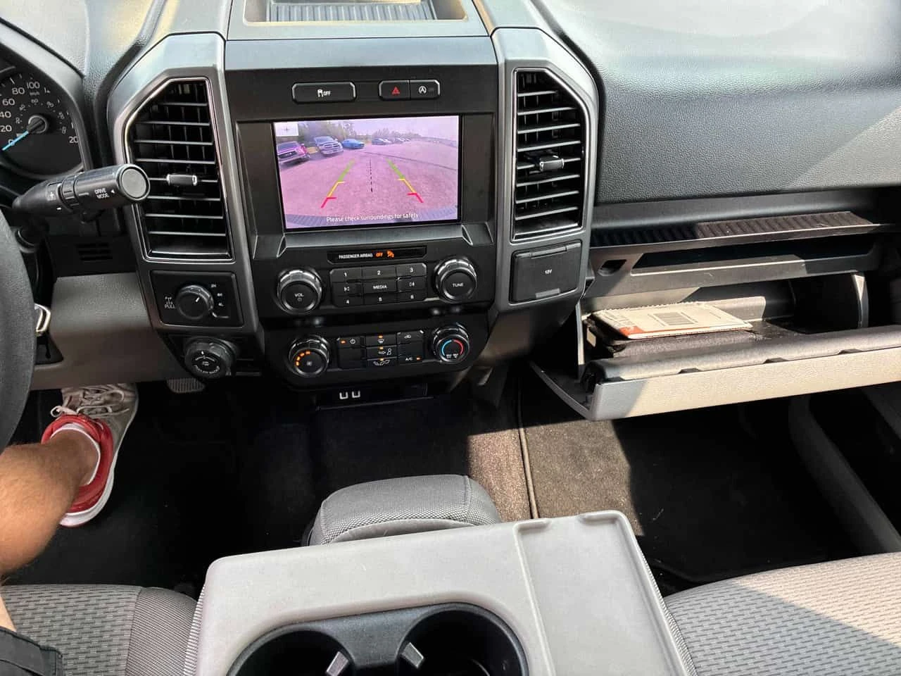 Ford F150 4WD SuperCab Box/CARFAX/АВТОКРЕДИТ, снимка 9 - Автомобили и джипове - 55632565