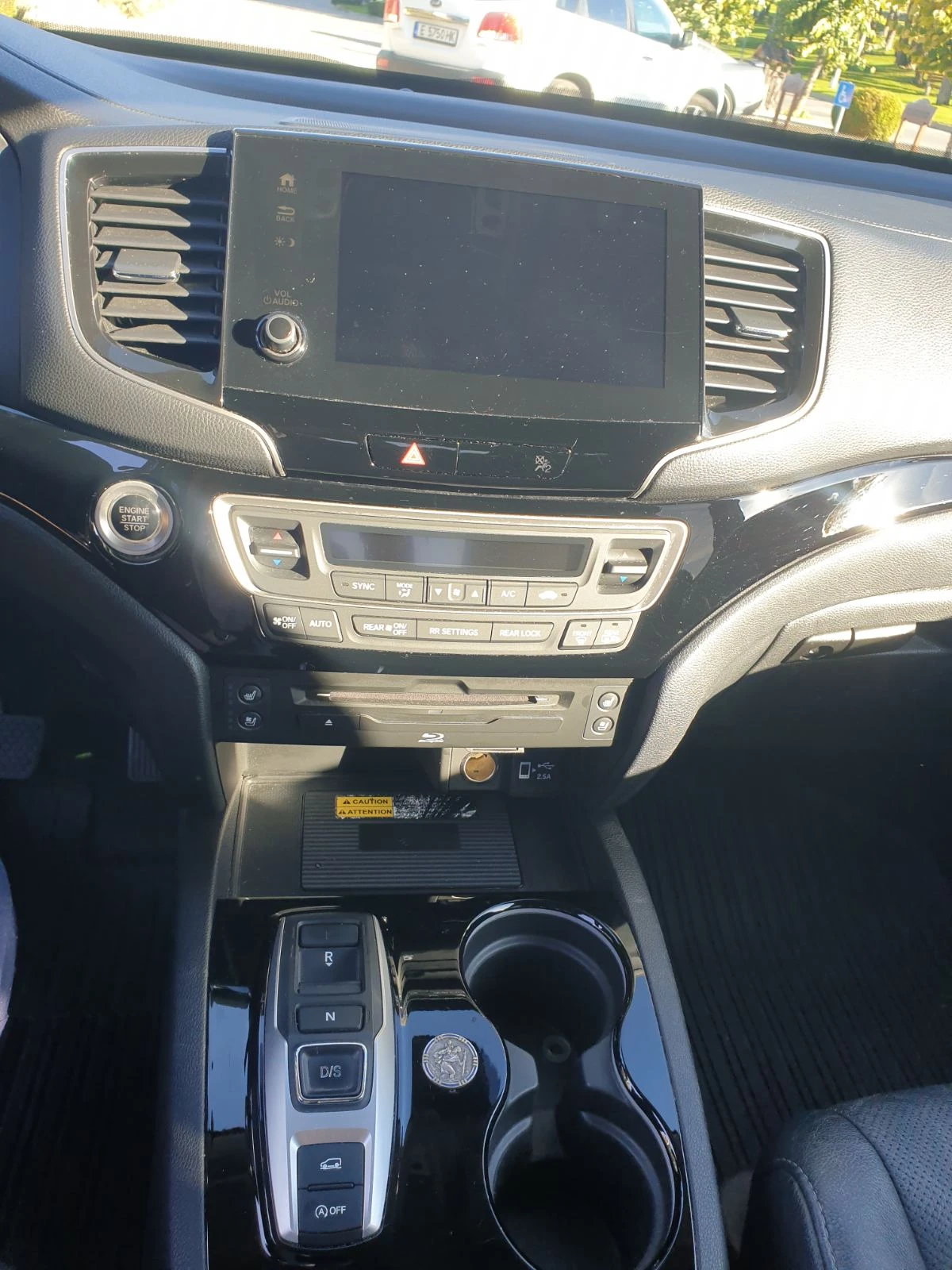Honda Pilot Touring, снимка 6 - Автомобили и джипове - 56461713