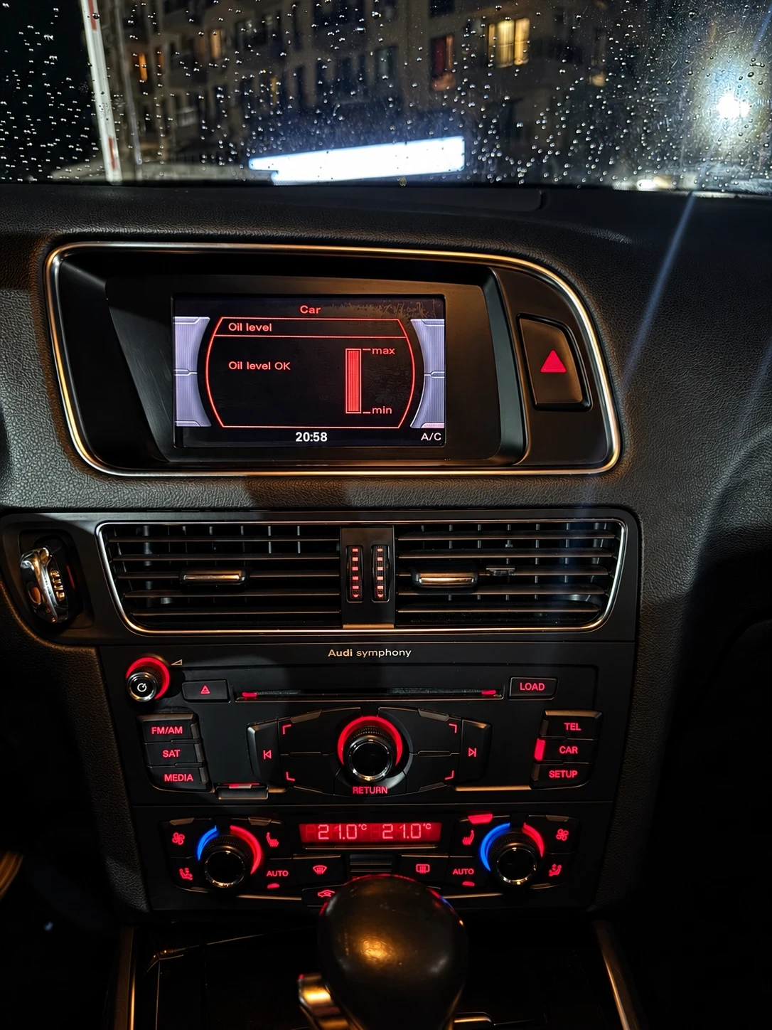Audi Q5, снимка 9 - Автомобили и джипове - 56714088