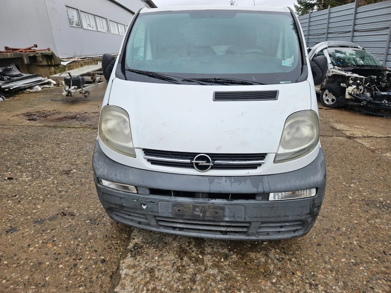 Opel Vivaro 1.9 dizel 100ks 2004god-Klima, снимка 1 - Бусове и автобуси - 48478353